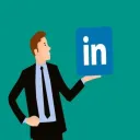 LinkedIn 账户 | 包含关联邮箱  | 个人资料部分完整 | 随机 IP 注册